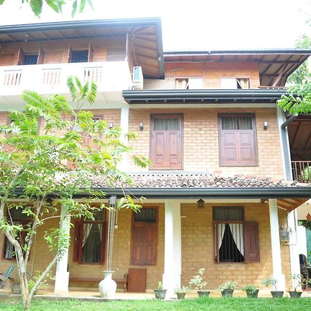 Surf & Yoga Sri Lanka - Surf Camp And Yoga Retreat With Coworking Space Mirissa Exterior foto
