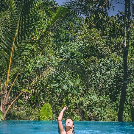 Surf & Yoga Sri Lanka - Surf Camp And Yoga Retreat With Coworking Space Mirissa Exterior foto