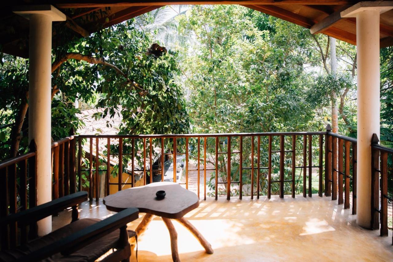 Surf & Yoga Sri Lanka - Surf Camp And Yoga Retreat With Coworking Space Mirissa Exterior foto