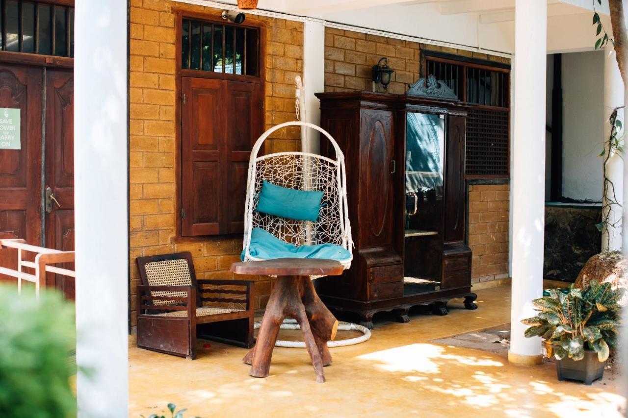 Surf & Yoga Sri Lanka - Surf Camp And Yoga Retreat With Coworking Space Mirissa Exterior foto