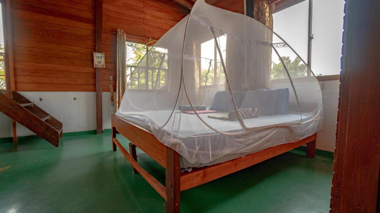 Surf & Yoga Sri Lanka - Surf Camp And Yoga Retreat With Coworking Space Mirissa Exterior foto