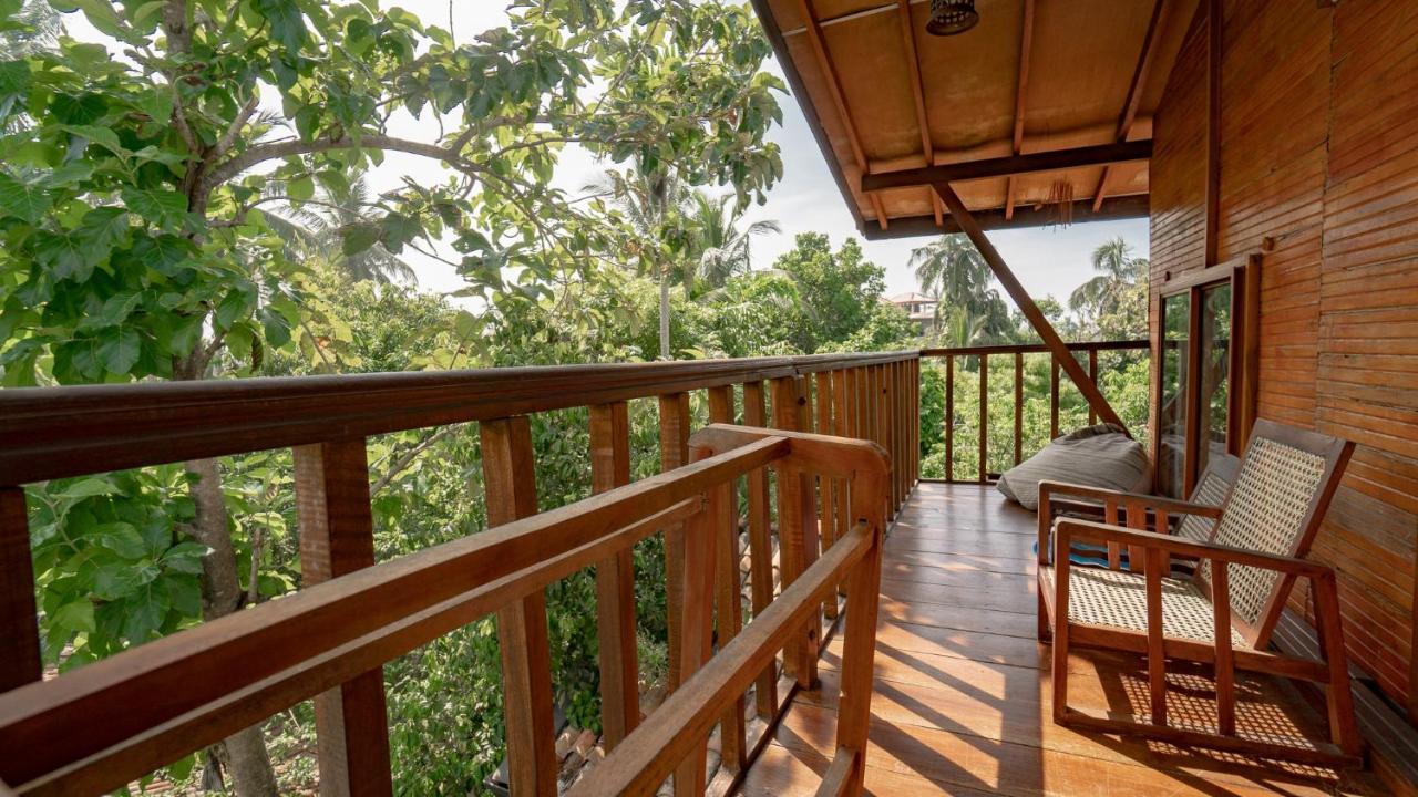 Surf & Yoga Sri Lanka - Surf Camp And Yoga Retreat With Coworking Space Mirissa Exterior foto