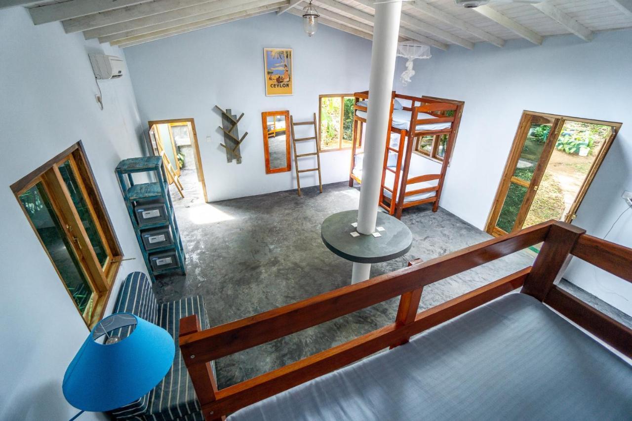 Surf & Yoga Sri Lanka - Surf Camp And Yoga Retreat With Coworking Space Mirissa Exterior foto