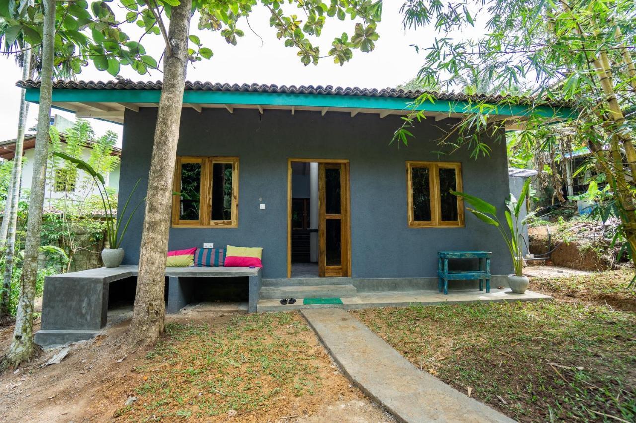 Surf & Yoga Sri Lanka - Surf Camp And Yoga Retreat With Coworking Space Mirissa Exterior foto