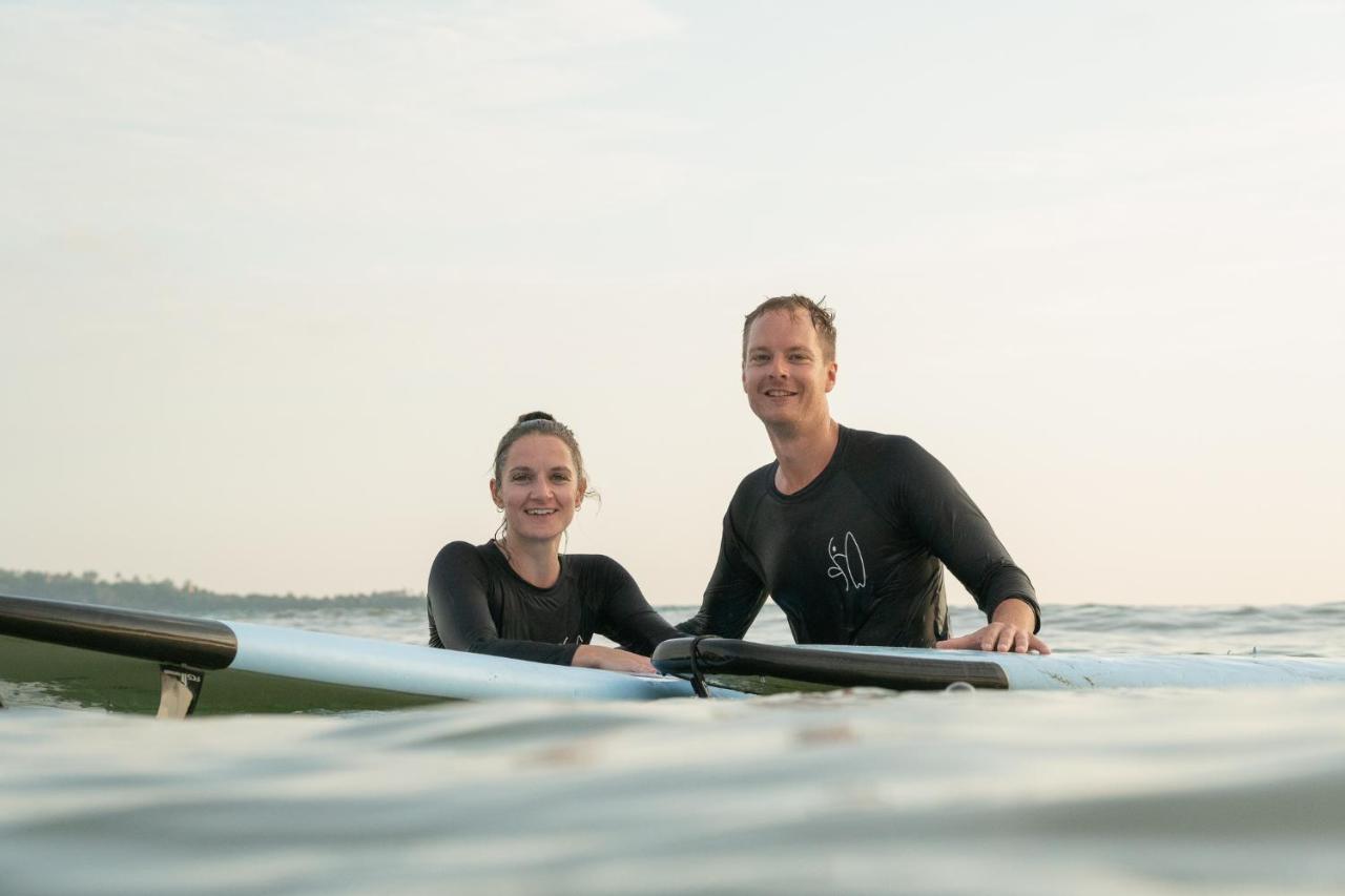 Surf & Yoga Sri Lanka - Surf Camp And Yoga Retreat With Coworking Space Mirissa Exterior foto