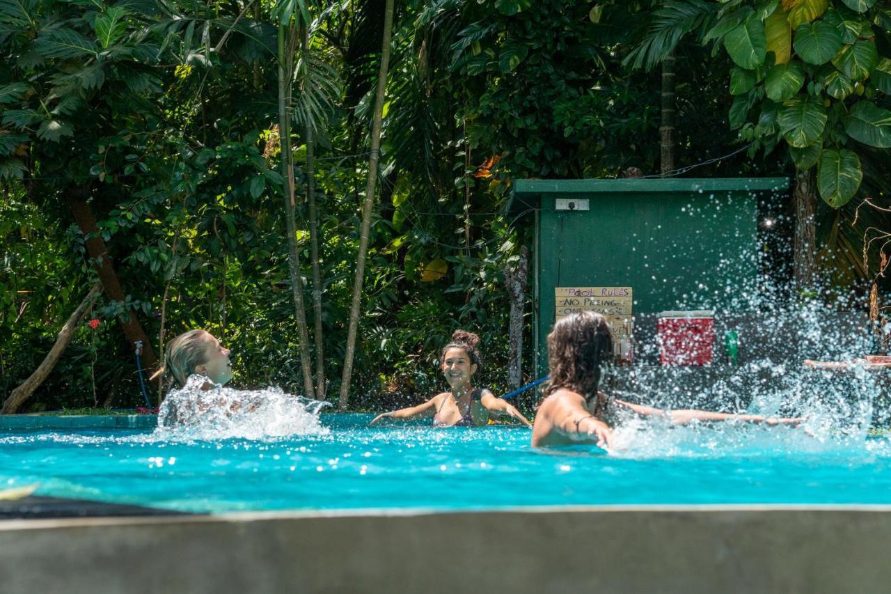 Surf & Yoga Sri Lanka - Surf Camp And Yoga Retreat With Coworking Space Mirissa Exterior foto
